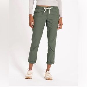 Vuori Womens Ripstop Pant, Army Green, Size S